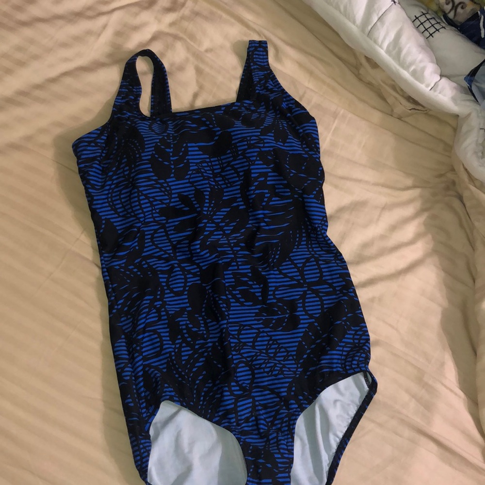 One piece swimsuit